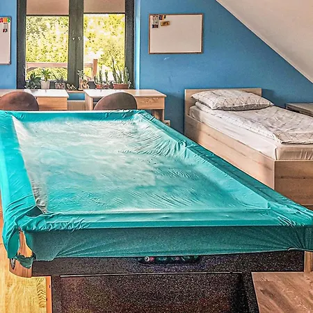 4 Bedroom In בית נופש