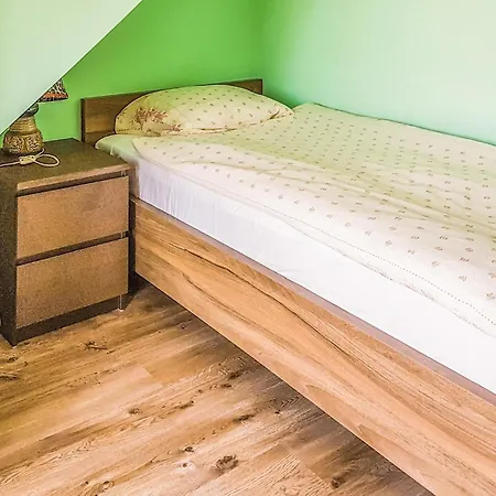 4 Bedroom In Holiday home *